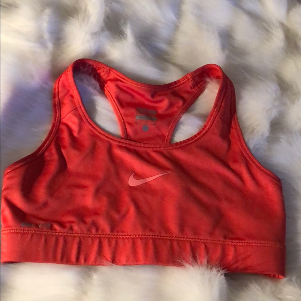 Nike dri-fit sports bra